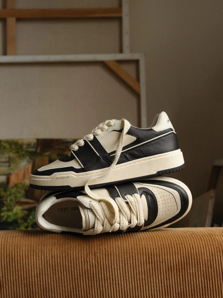 Illustrative example of 90s shoes