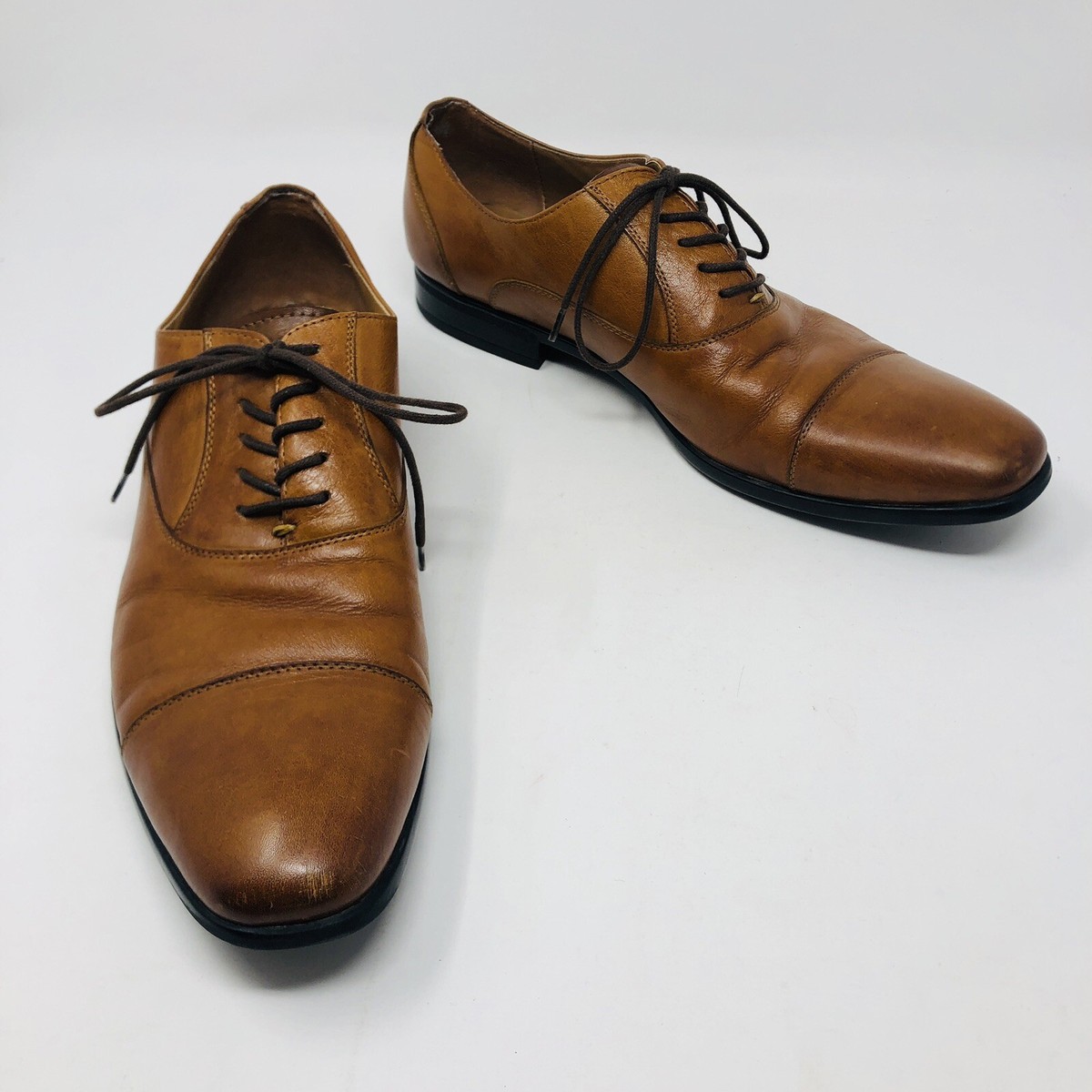 Illustrative example of aldo mens dress shoes