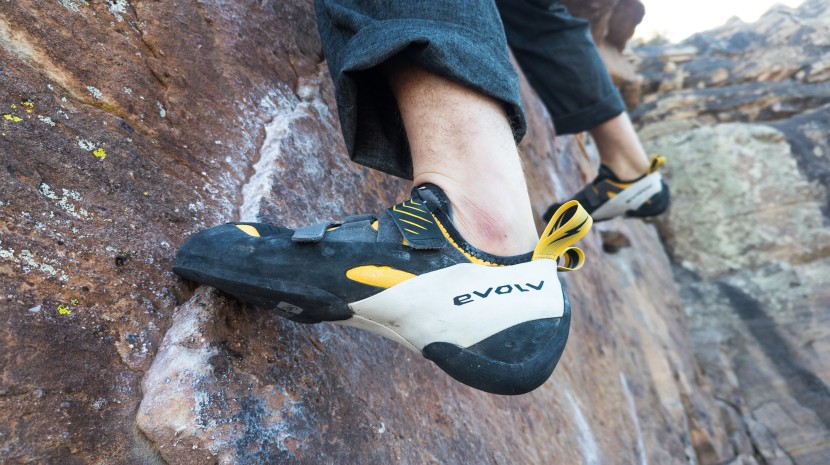 Illustrative example of best climbing shoes