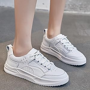 Illustrative example of best nursing shoes for women