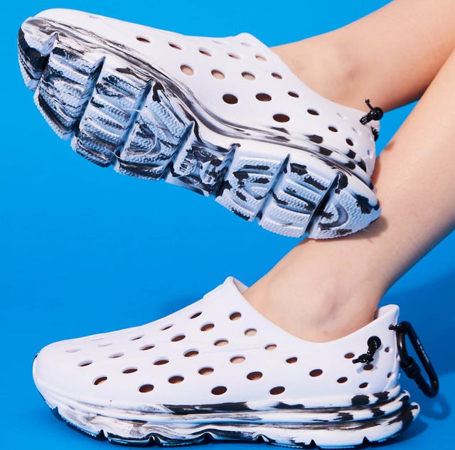Illustrative example of best orthopedic shoes for women