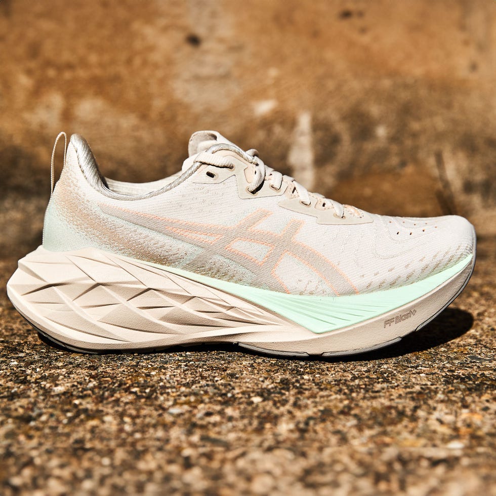 Illustrative example of best shoes for high arches
