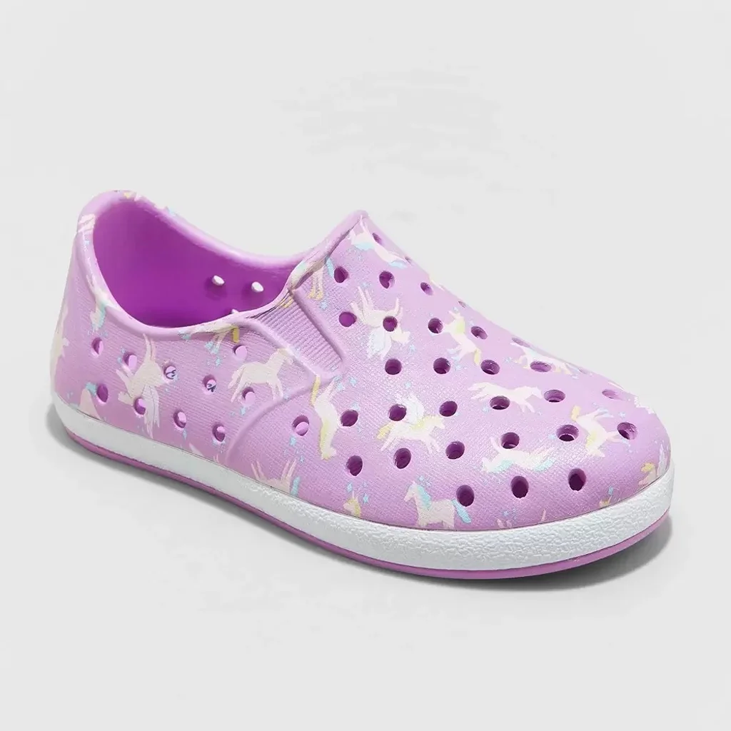 Illustrative example of cat and jack shoes