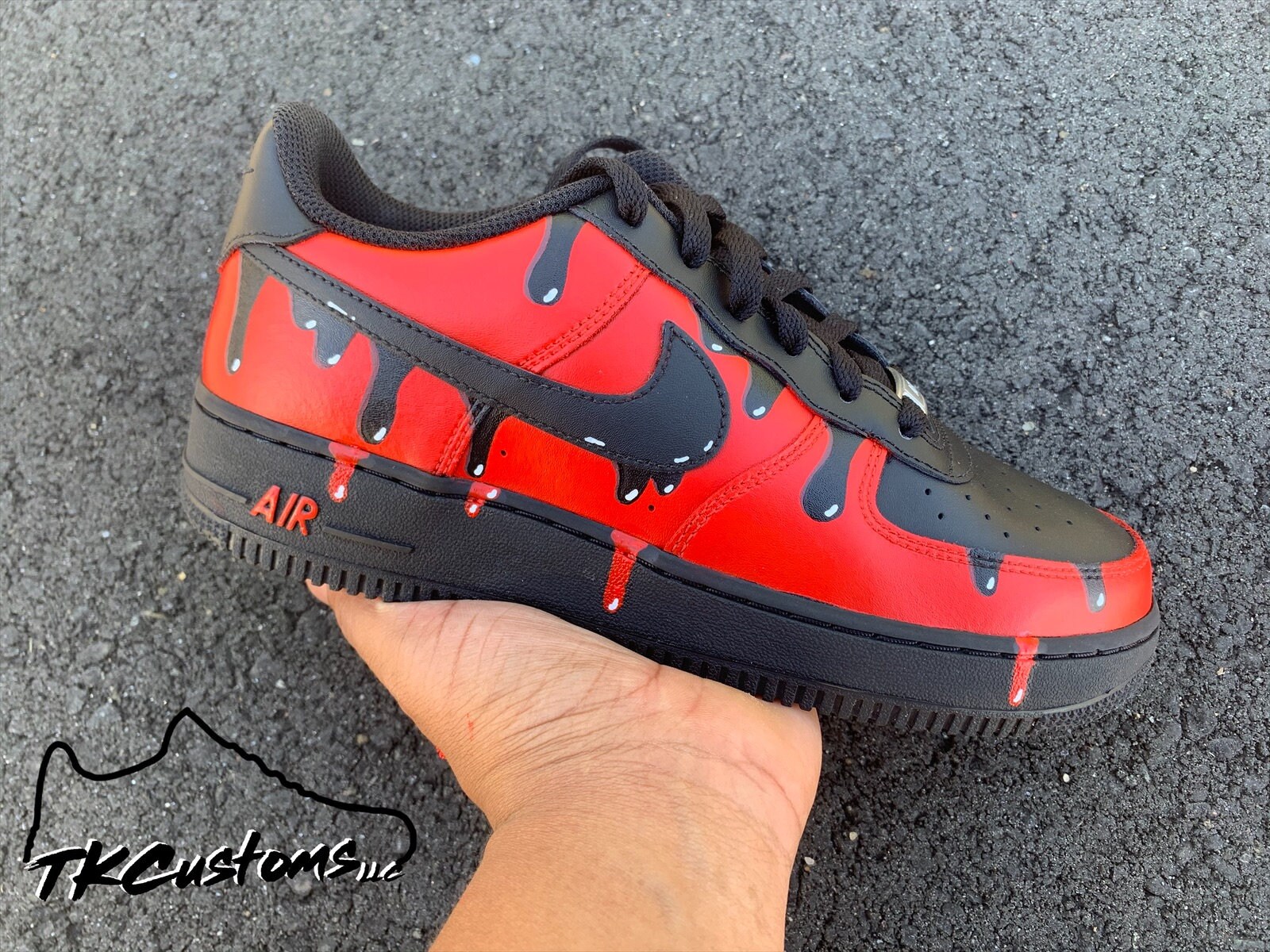 Illustrative example of drippy shoes