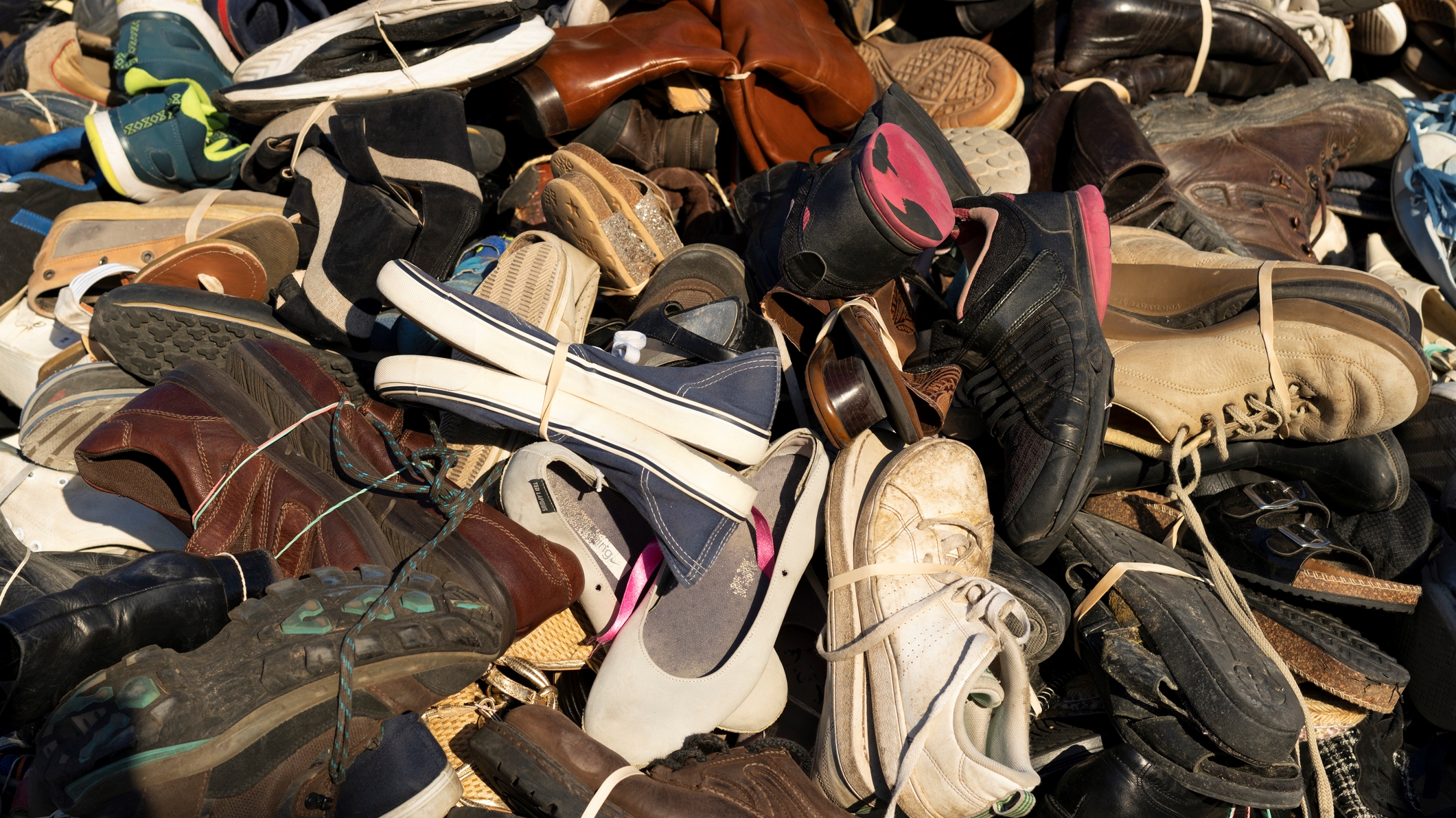 Illustrative example of dug shoe
