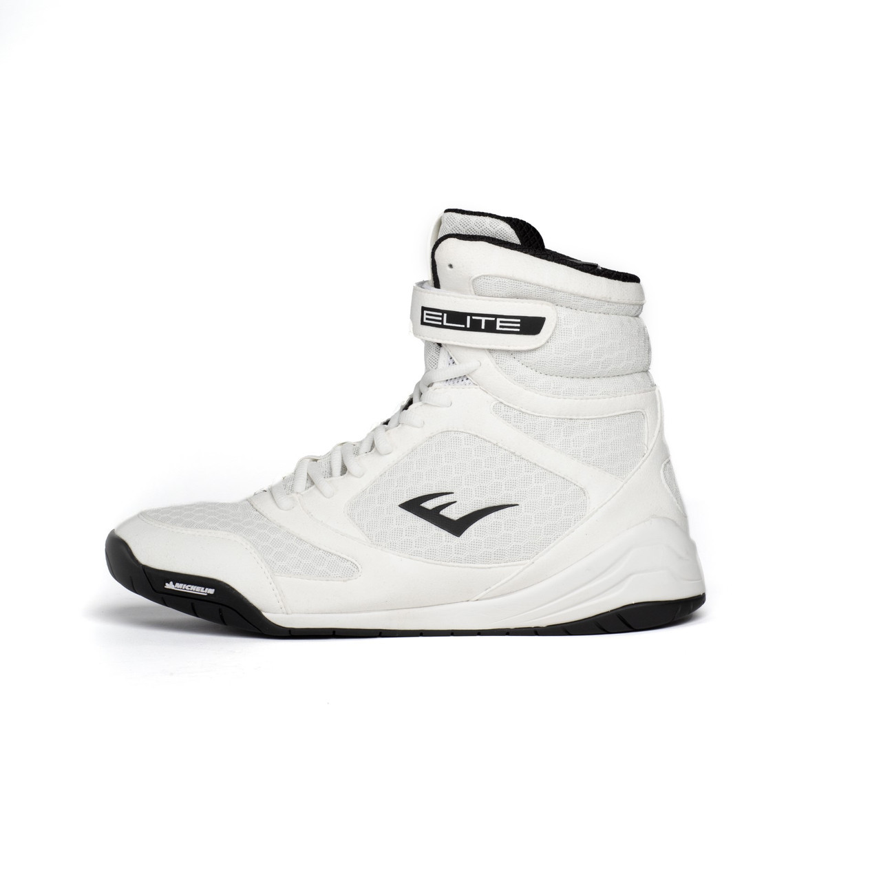 Illustrative example of everlast boxing shoes