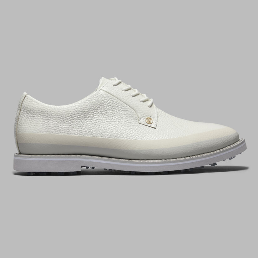Illustrative example of gfore golf shoes
