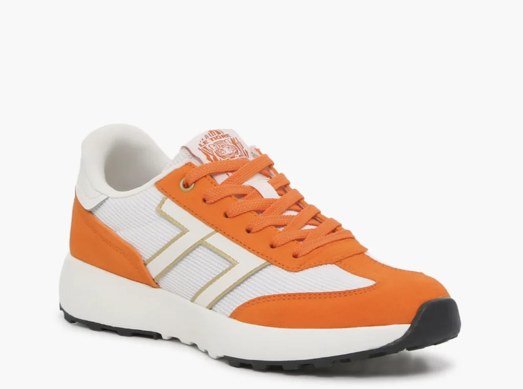 Illustrative example of le tigre shoes