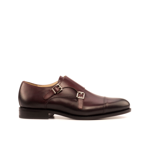 Illustrative example of mens wide dress shoes