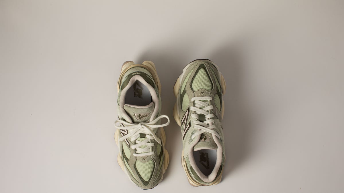 Illustrative example of new balance tennis shoes women