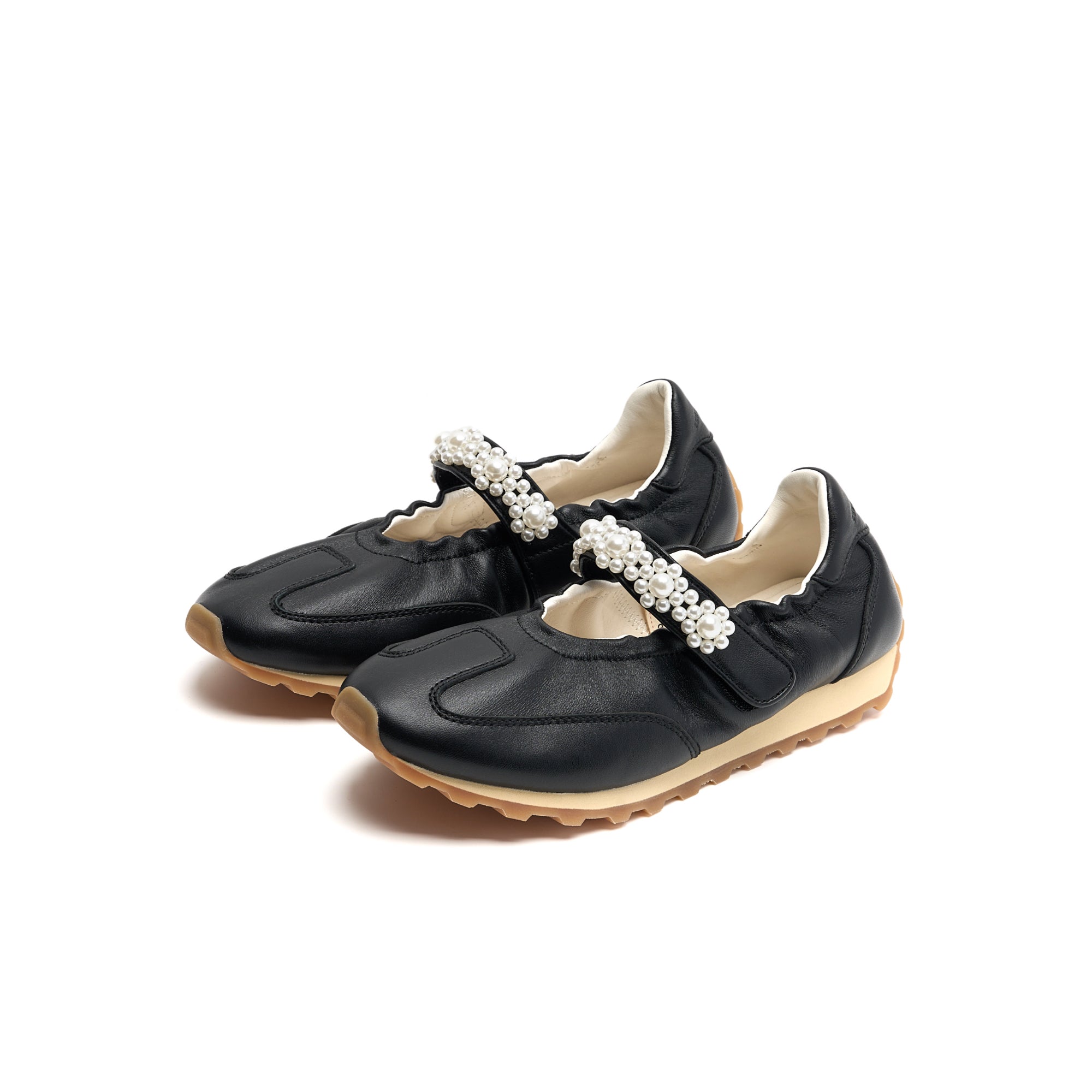 Illustrative example of pearl shoes