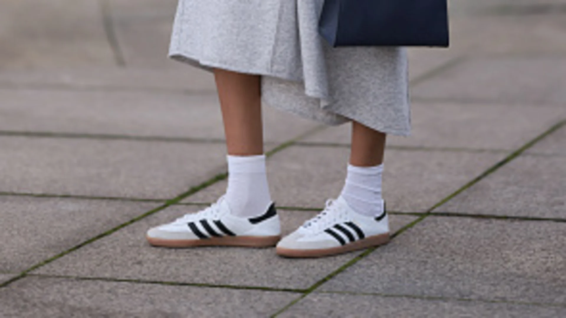 Illustrative example of sambae shoes