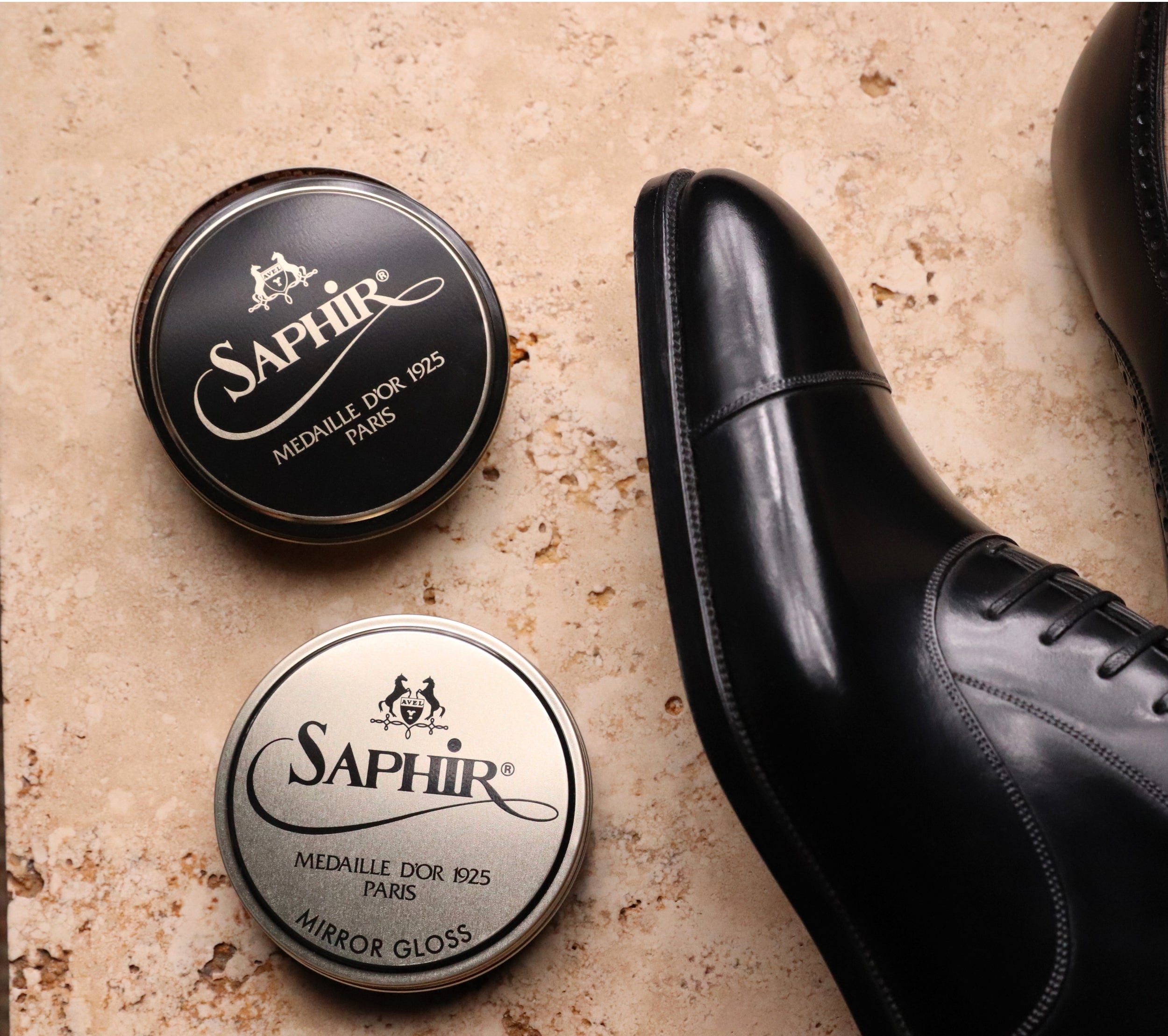 Illustrative example of saphir shoe polish