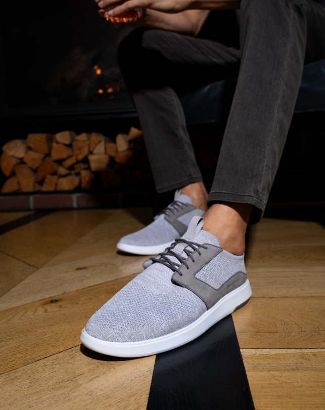Illustrative example of travis mathew shoes