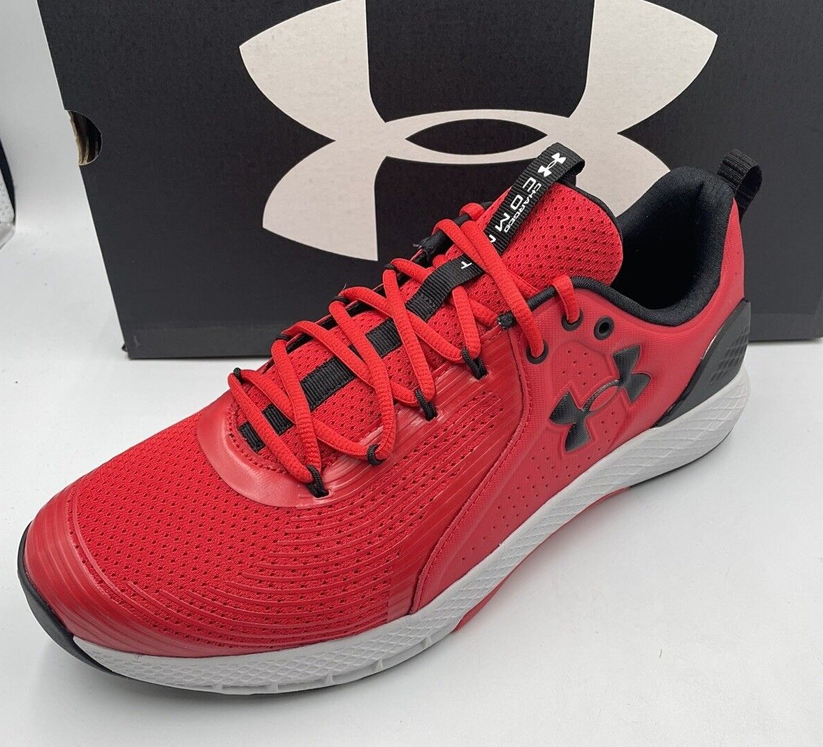 Illustrative example of ua shoes mens