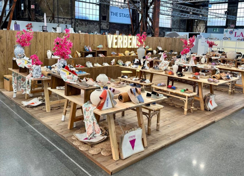 Illustrative example of verbenas shoes