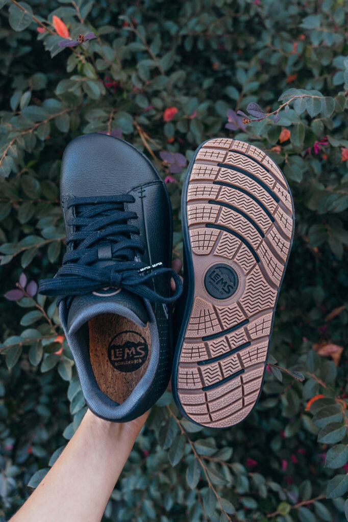 Illustrative example of wide toe shoes