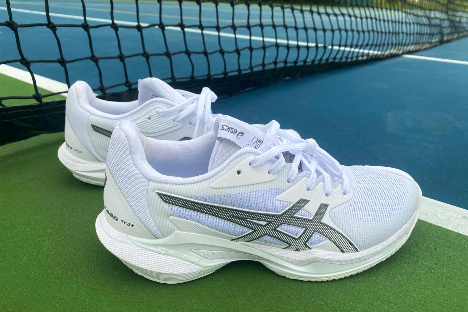Illustrative example of women's tennis shoes for tennis
