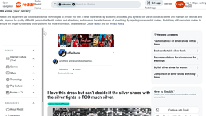Reddit - Velvet Green Christmas Dress